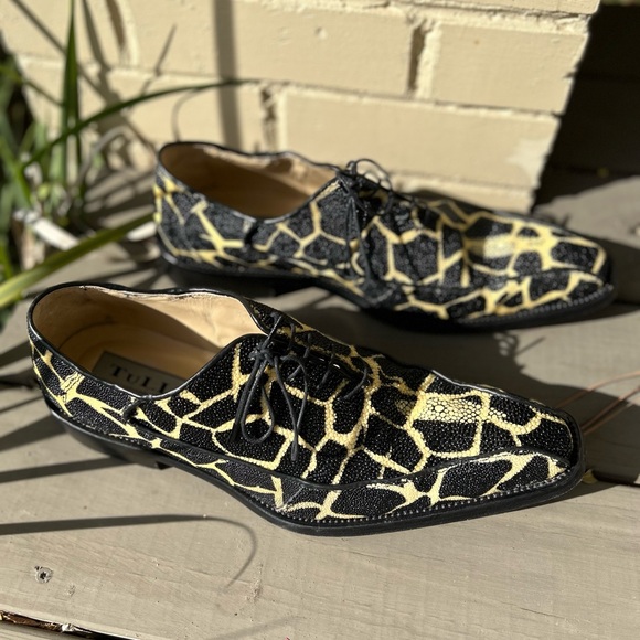 Tullio Men’s Genuine Stingray Shoes - Picture 2 of 6